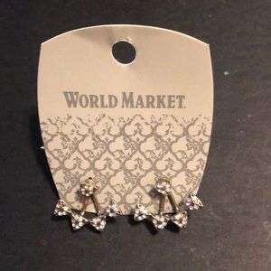Nwt world market triangular drop rhine stone earrings​